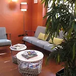 De 酒店