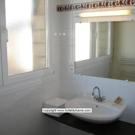 Otel De 2*